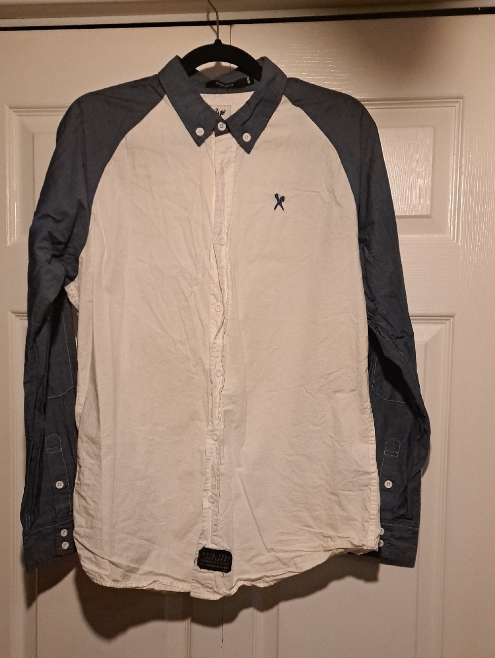 Mens Classic Two-Tone Button-Down Shirt - White and Navy